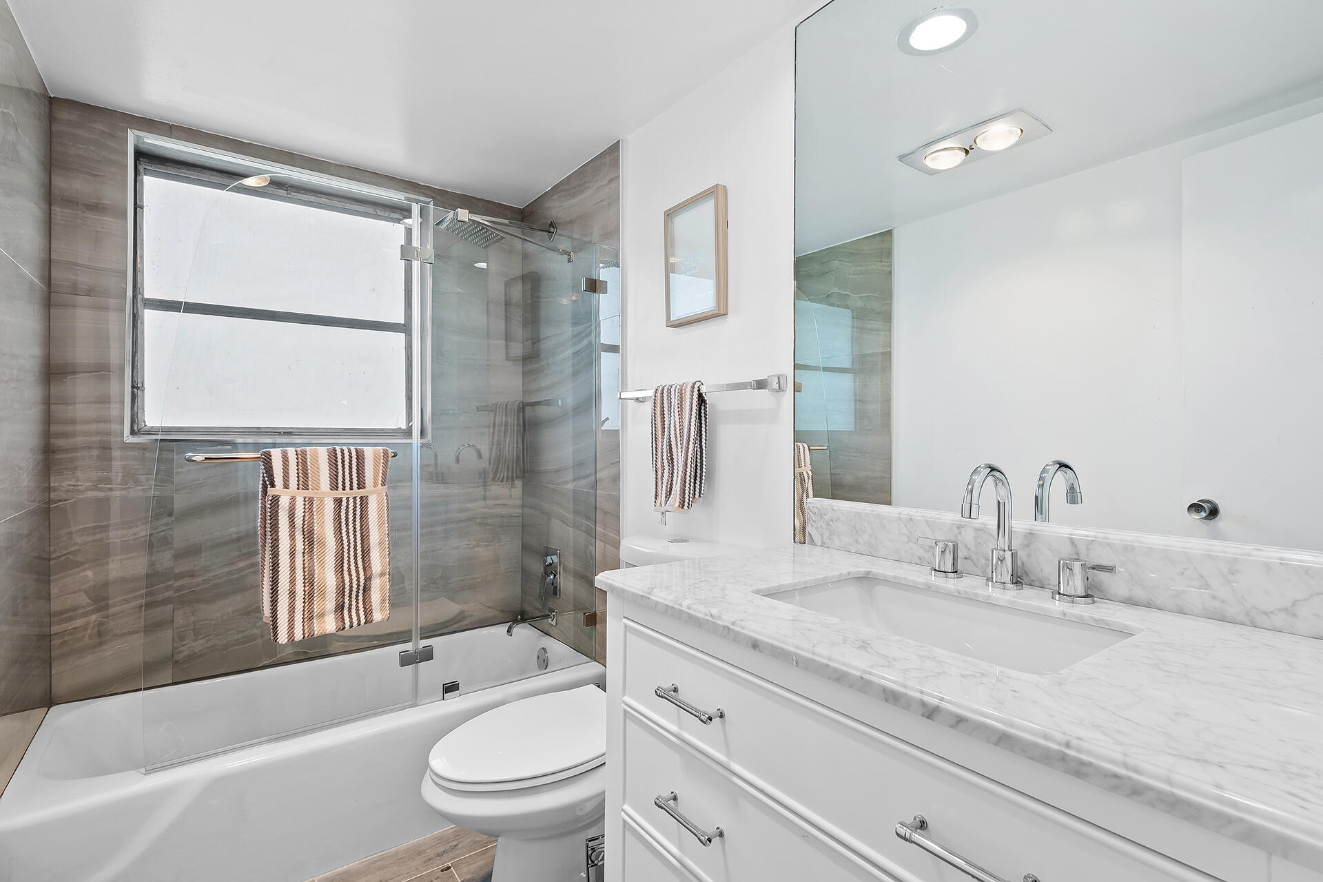 3200 N Palm Aire Drive Unit: 901