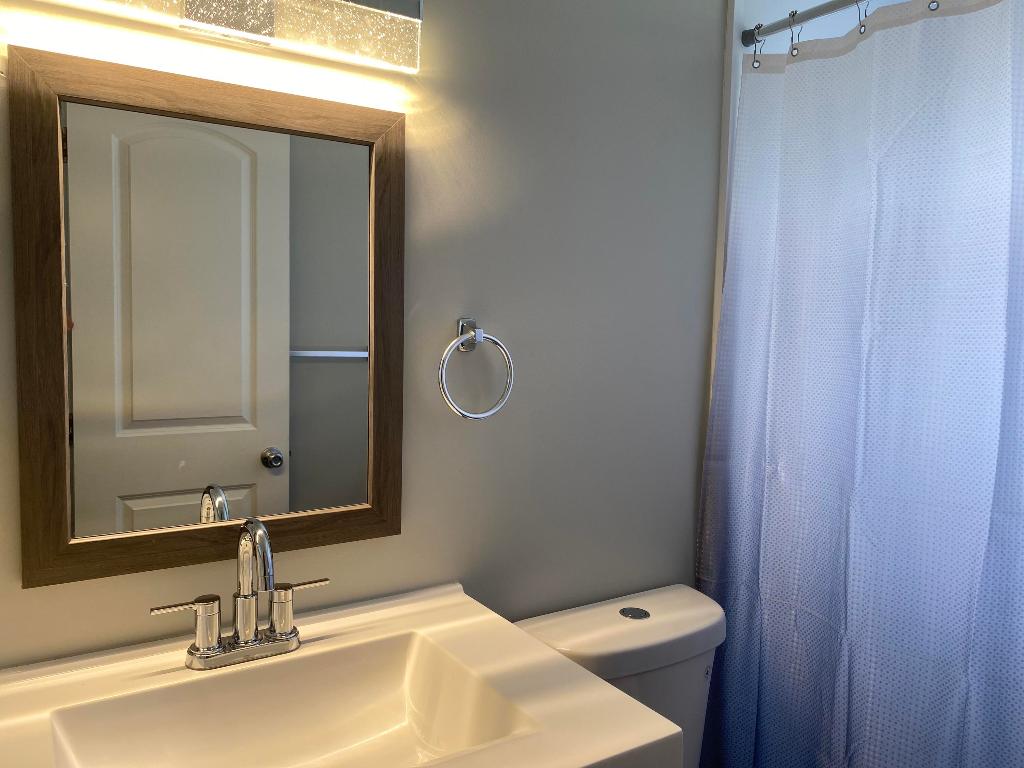 11430 NW 43rd Street Unit: 1-4