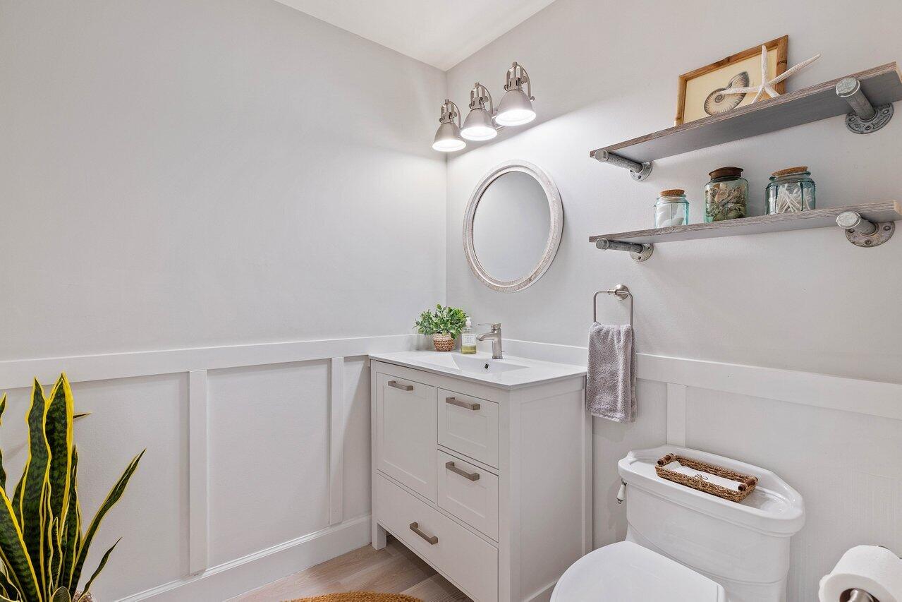 11440 Island Lakes Lane