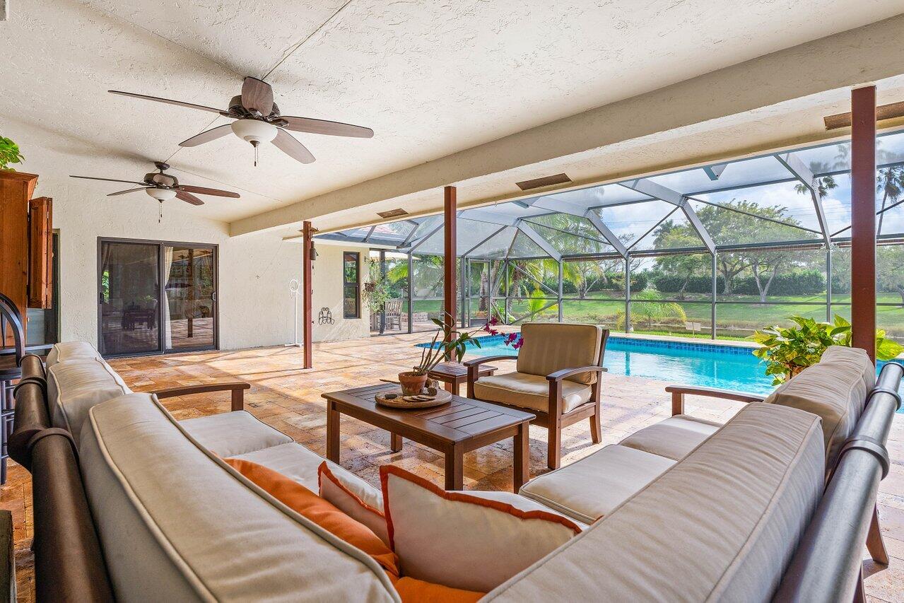 11440 Island Lakes Lane