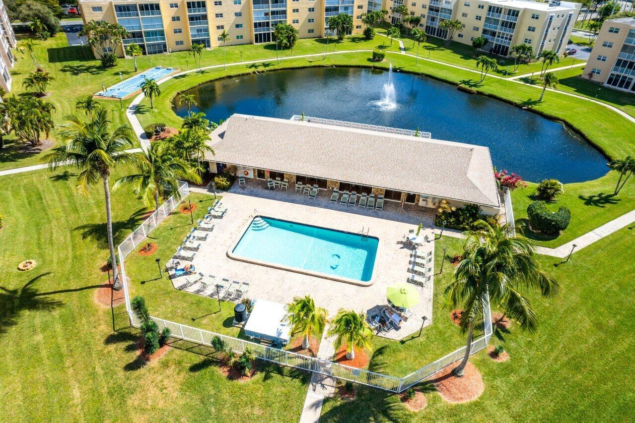 1025 SE 2nd Avenue 202