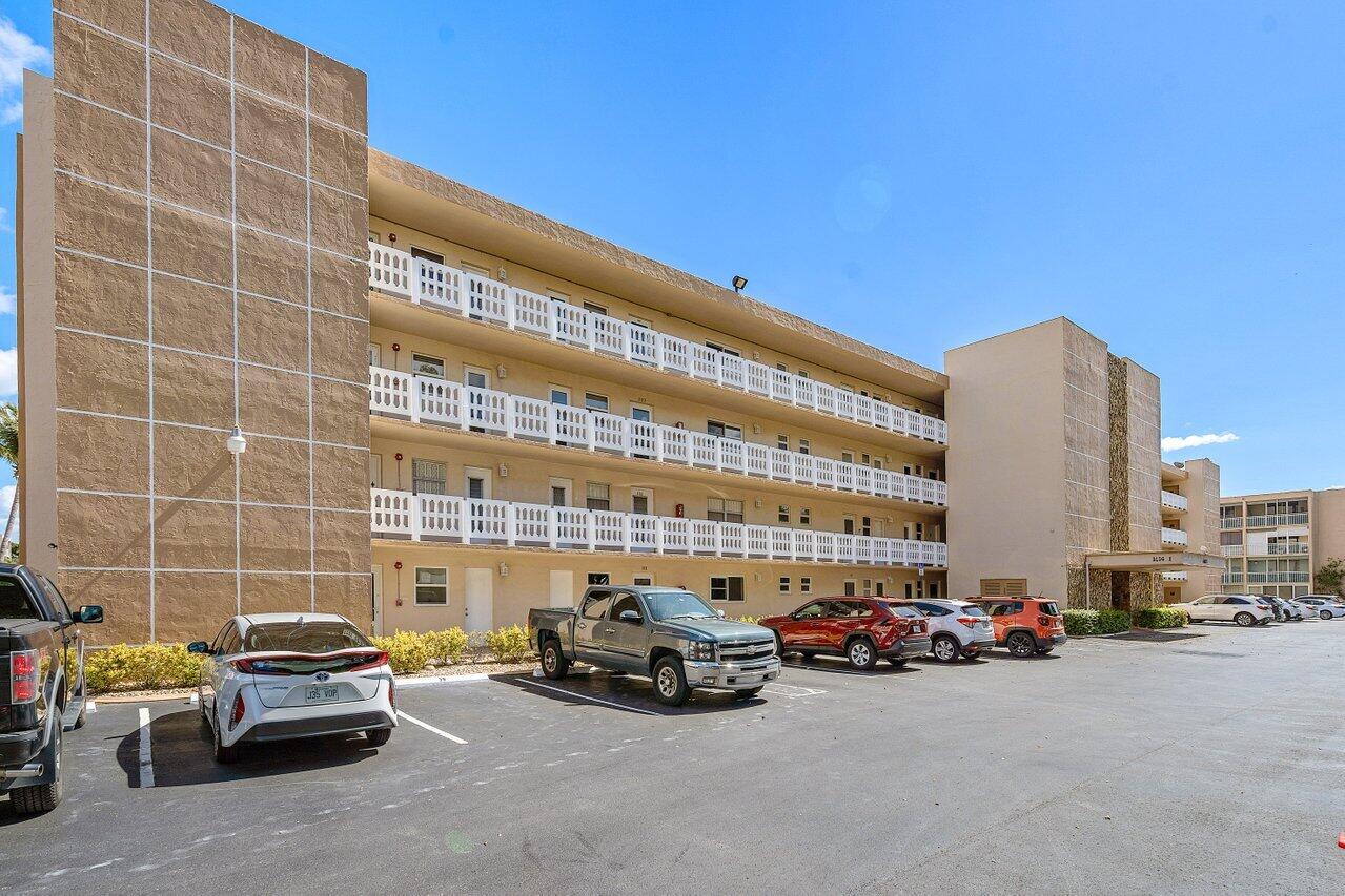 1025 SE 2nd Avenue 202