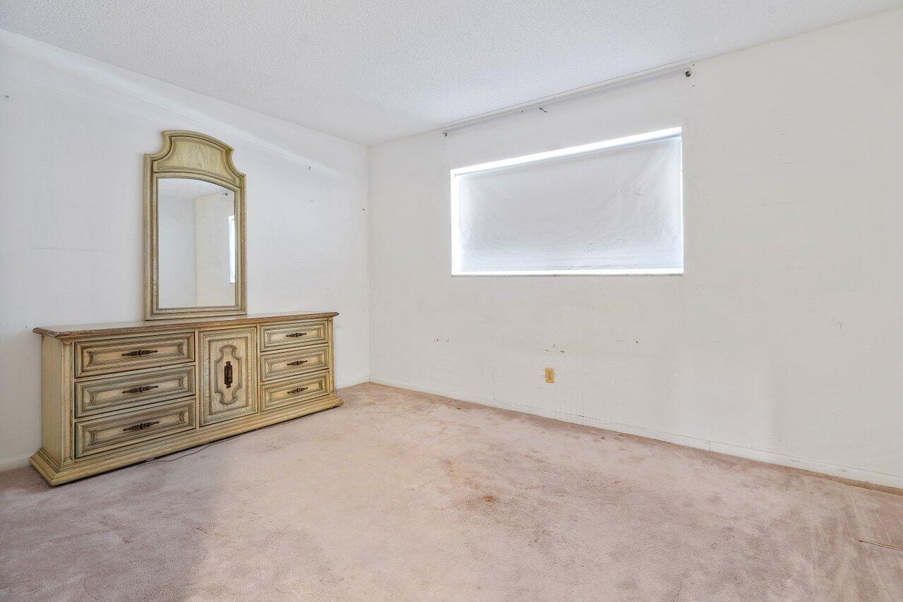 1025 SE 2nd Avenue 202