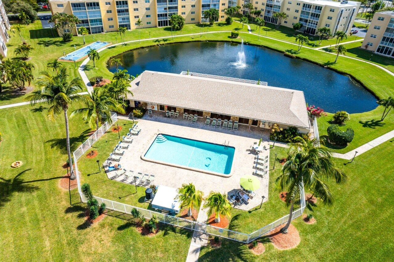 1025 SE 2nd Avenue 202