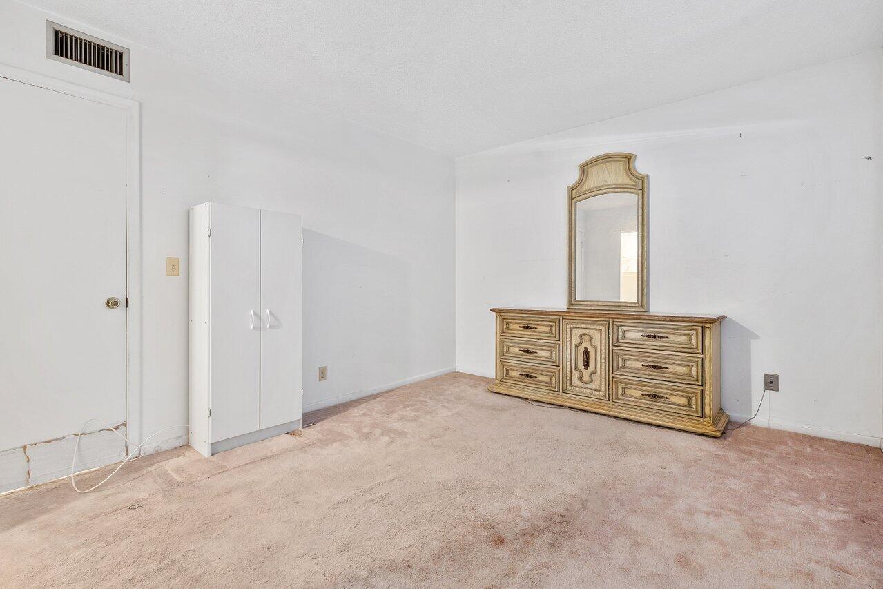 1025 SE 2nd Avenue 202