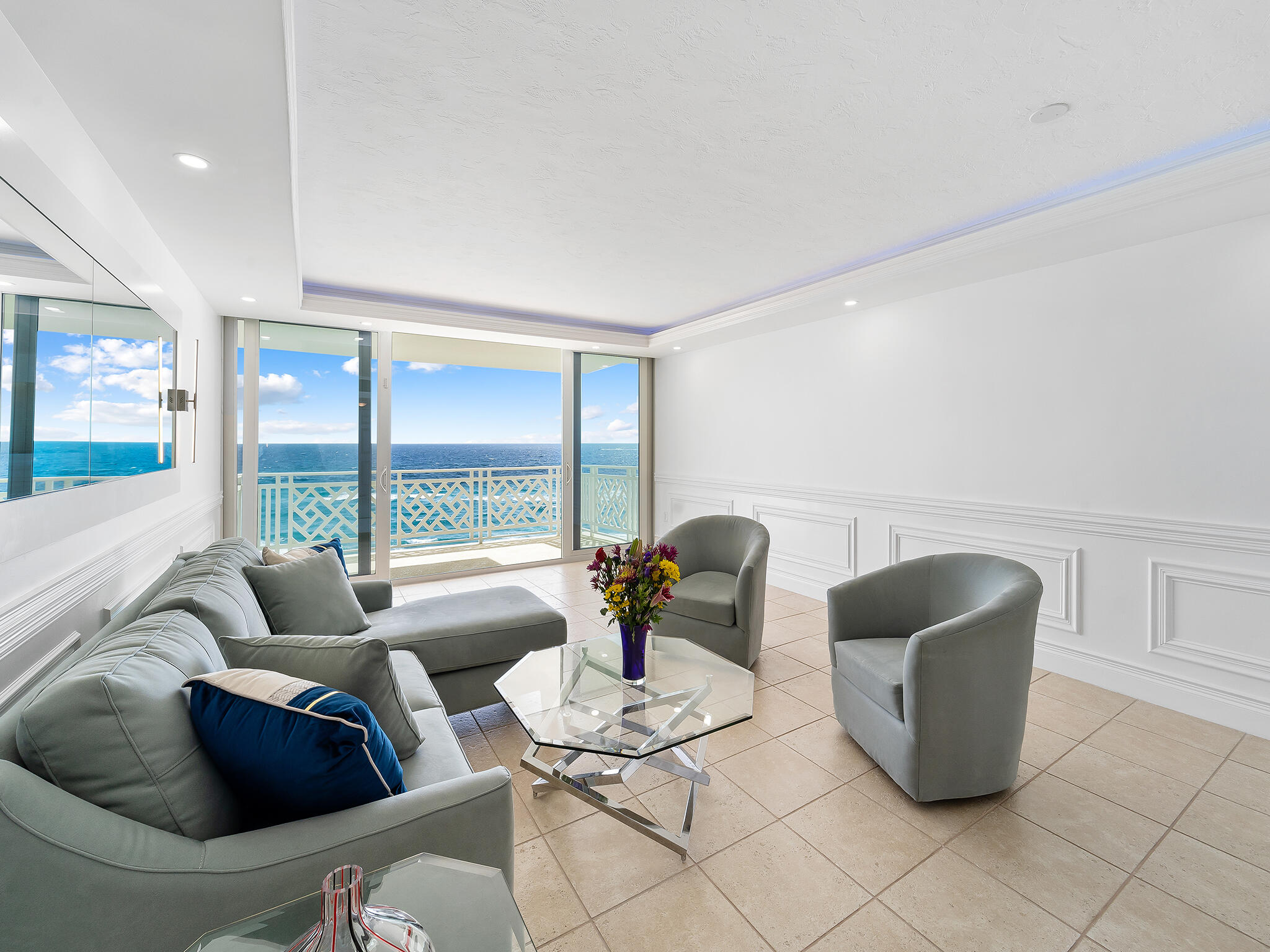 1225 S Ocean Boulevard 904