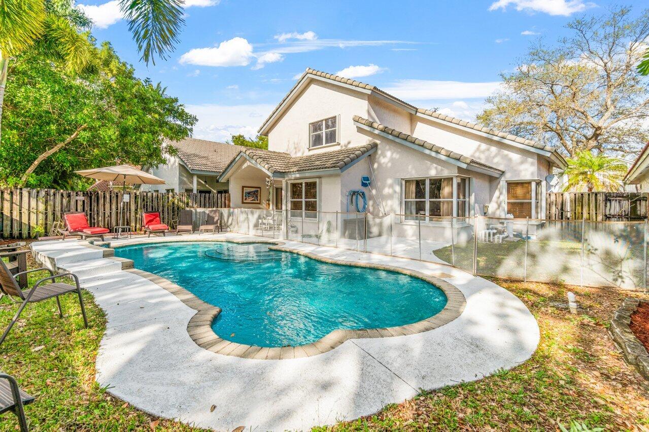 2915 NW 70th Avenue