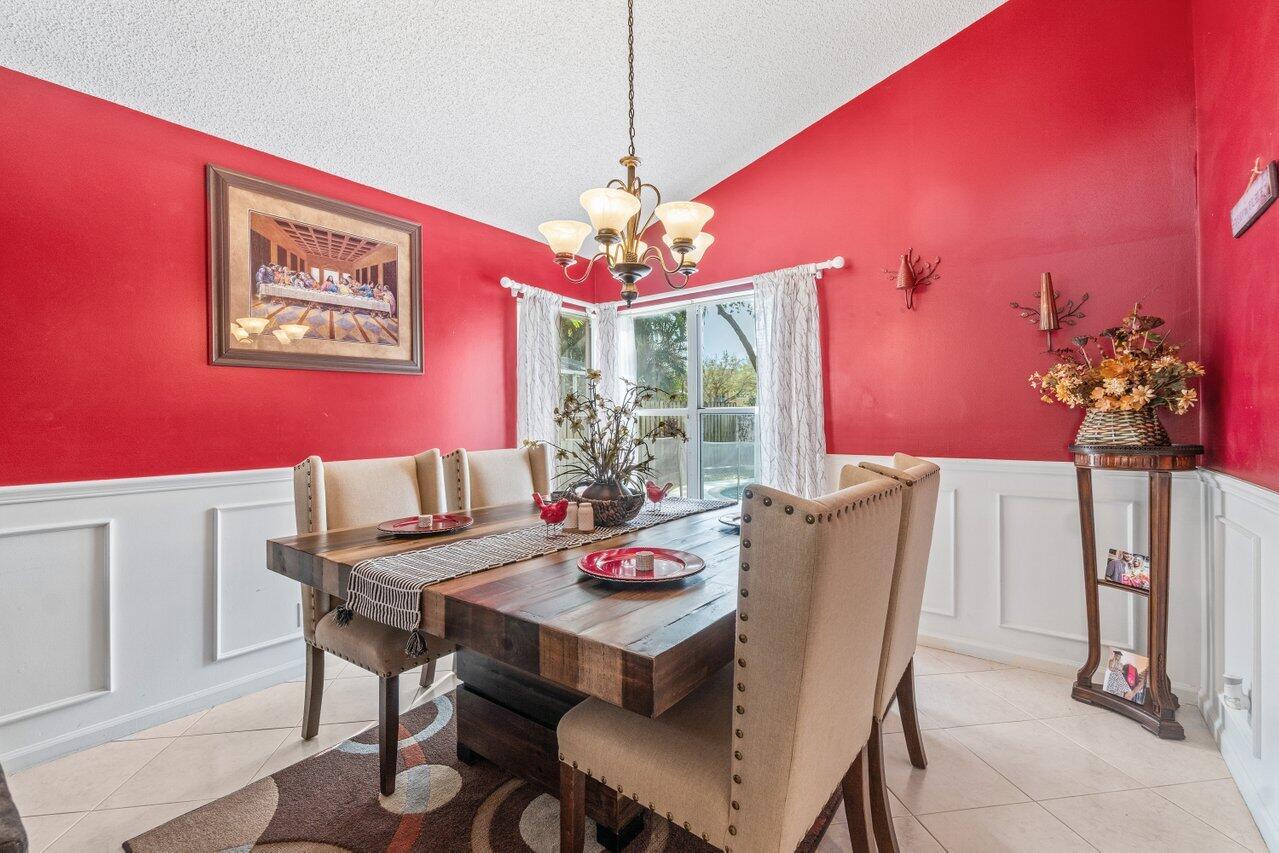 2915 NW 70th Avenue