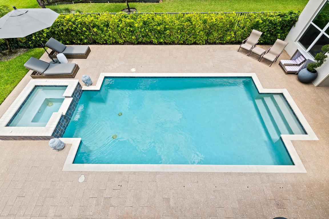 19889 Old Bridgewood Trail