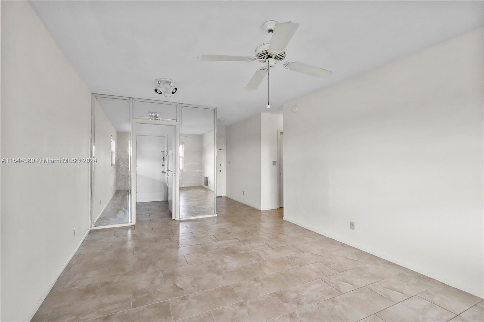 1480 E Sample Road 311