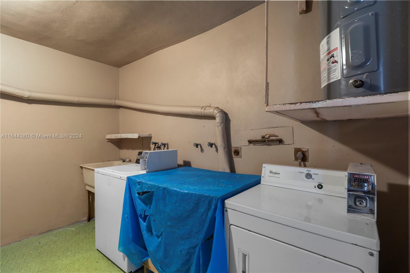 1480 E Sample Road 311