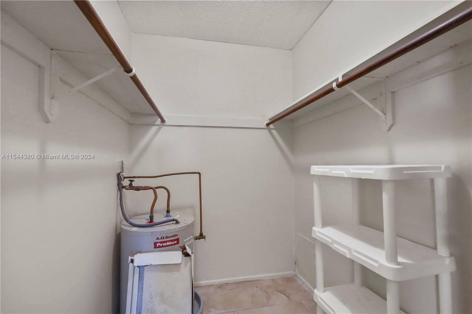 1480 E Sample Road 311