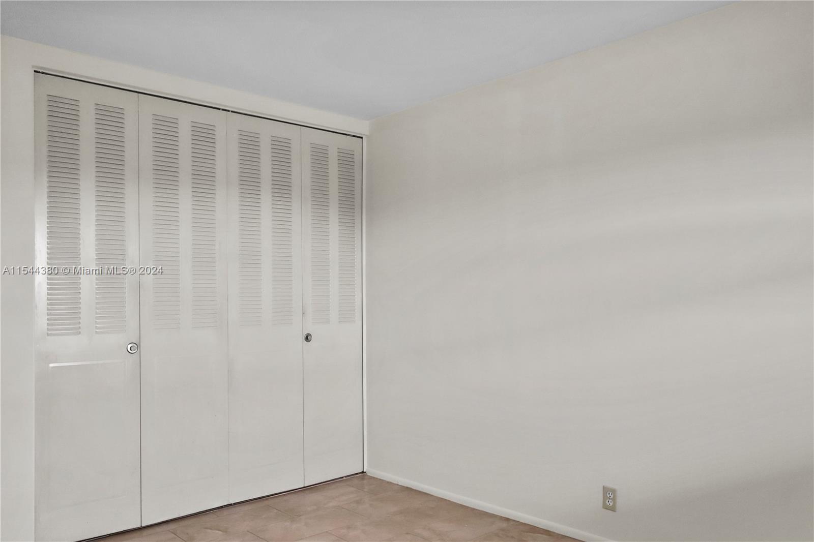 1480 E Sample Road 311