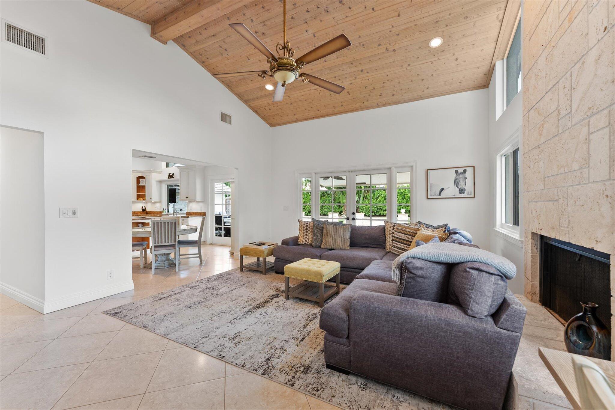 4320 Saint Charles Way