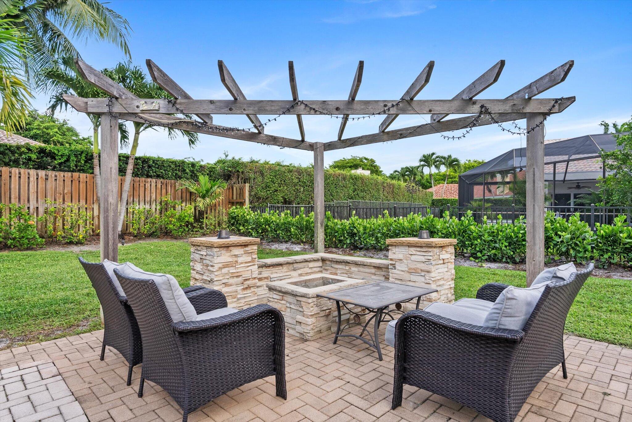 4320 Saint Charles Way