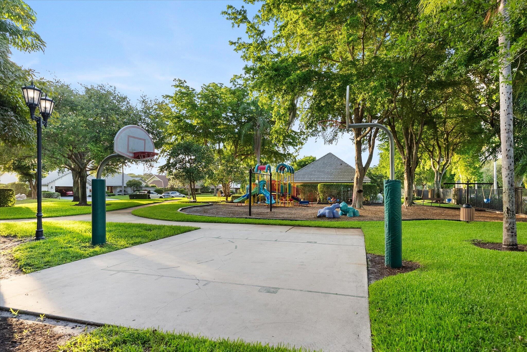 4320 Saint Charles Way