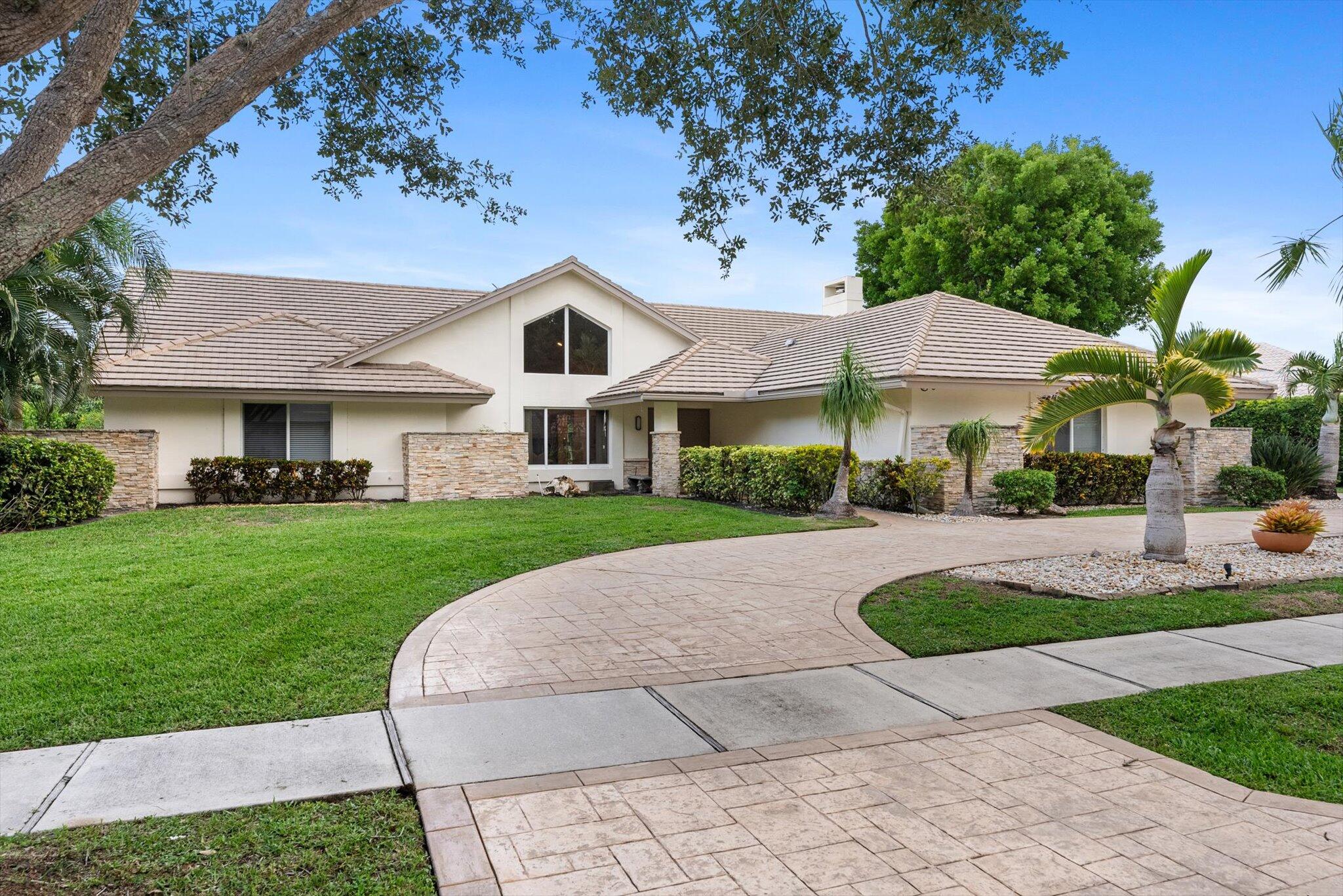 4320 Saint Charles Way