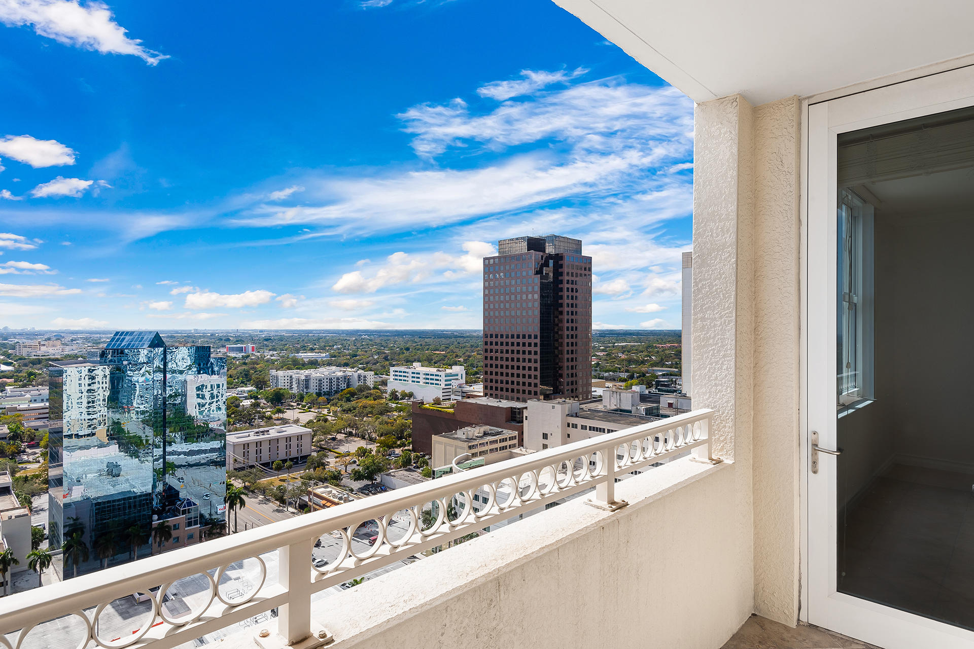 511 SE 5th Avenue 2310