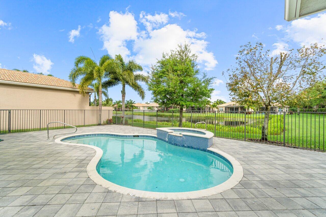 9039 Ribbons Ridge Point