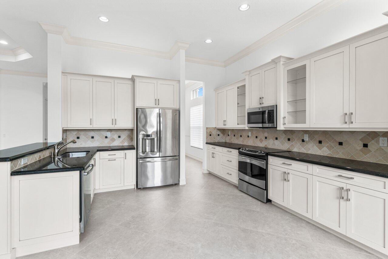 9039 Ribbons Ridge Point