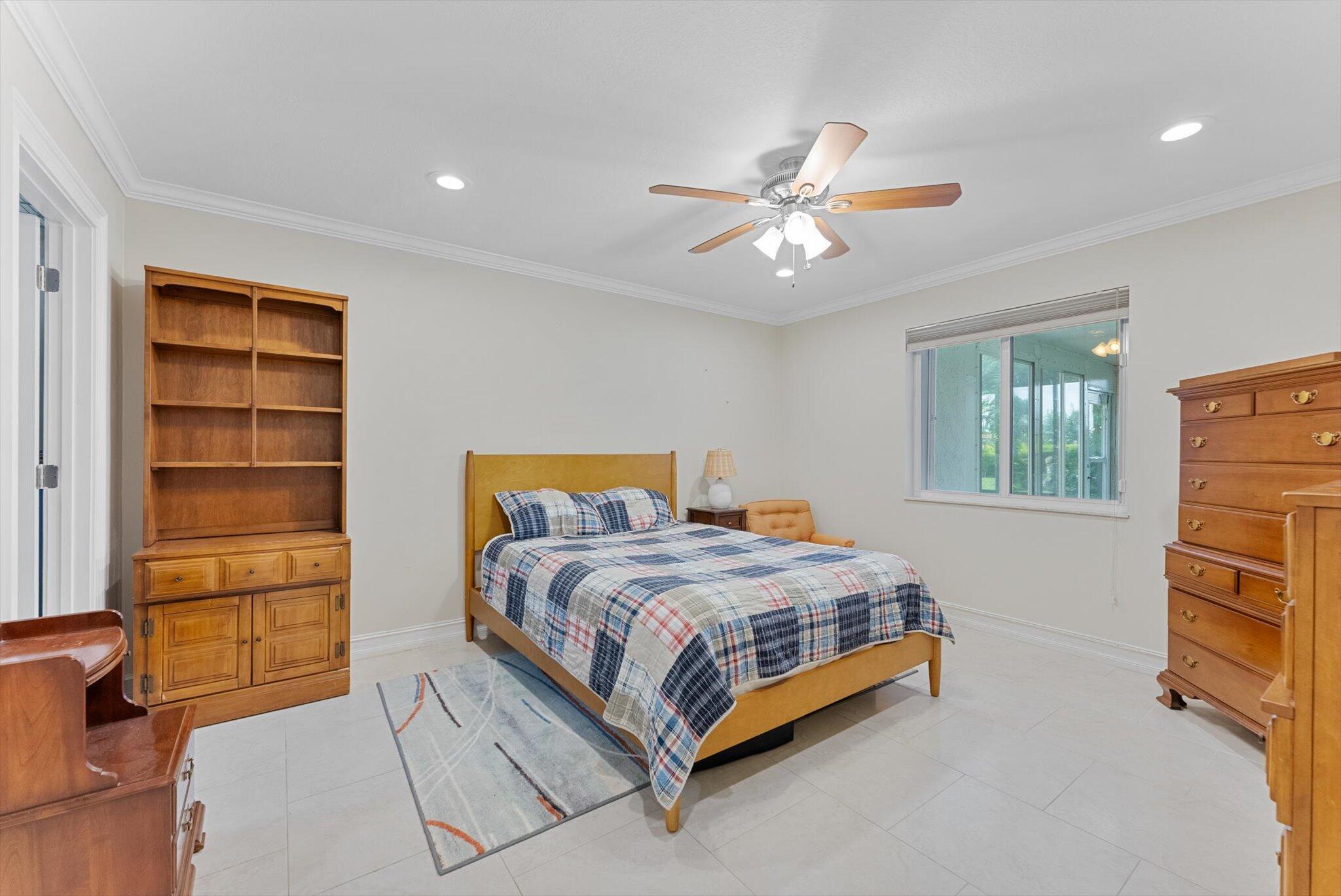 1860 NW 13th Street 103