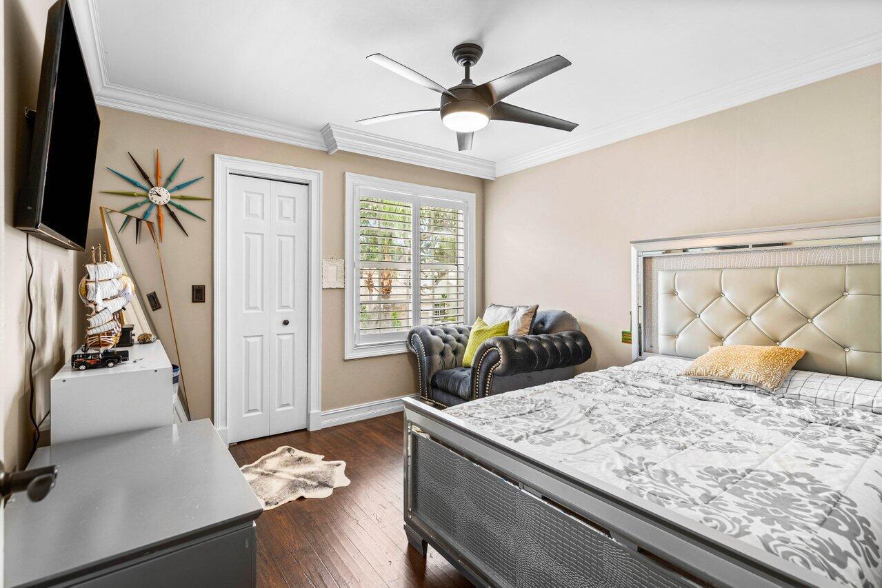 5831 Eagle Cay Terrace