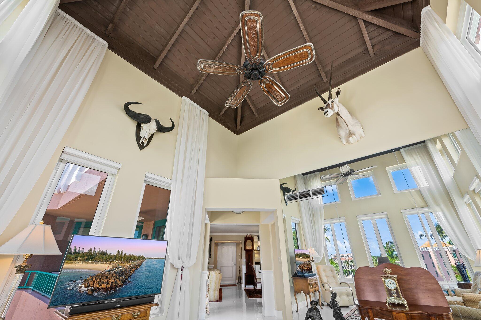 140 SE 5th Avenue Ph45