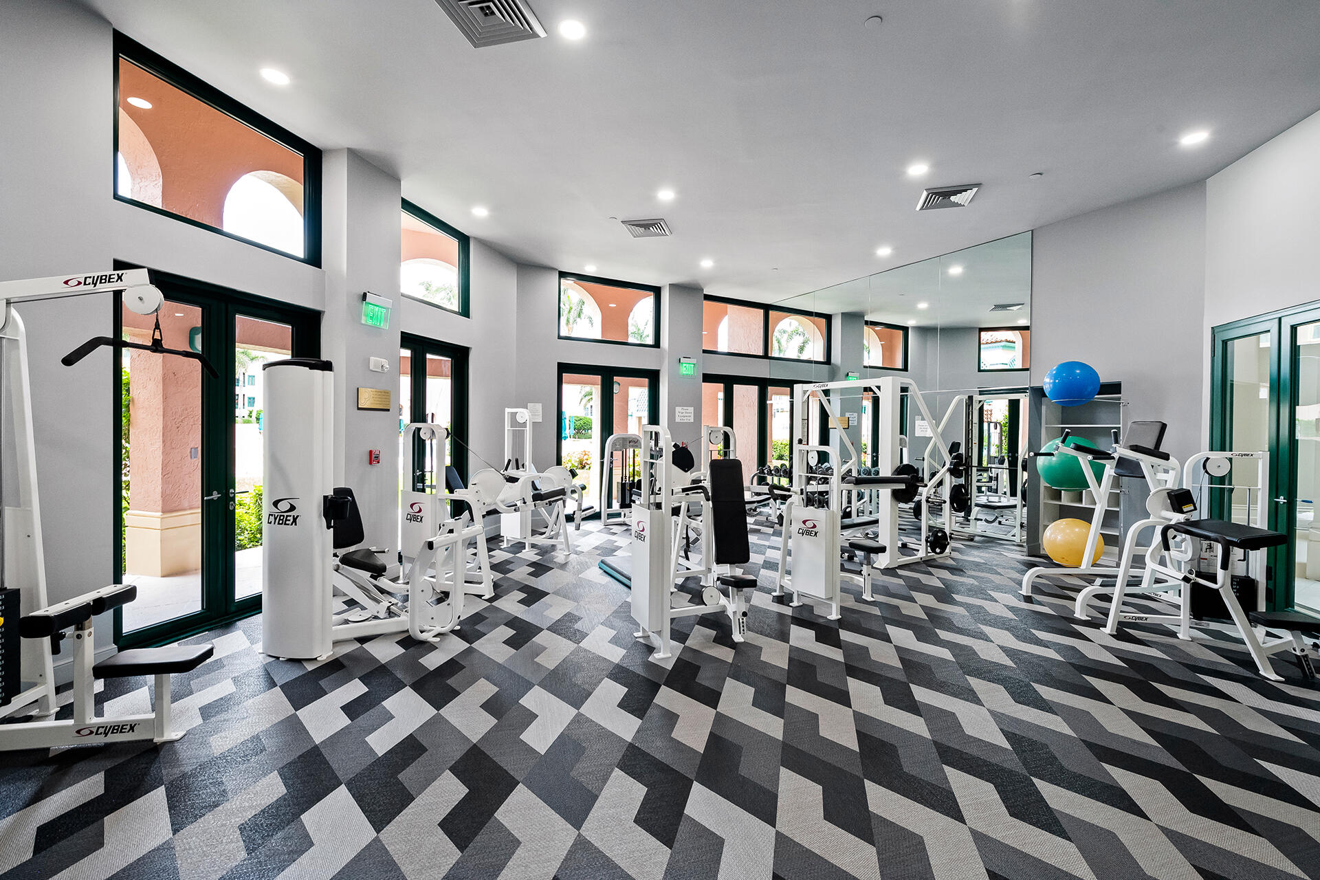 140 SE 5th Avenue Ph45