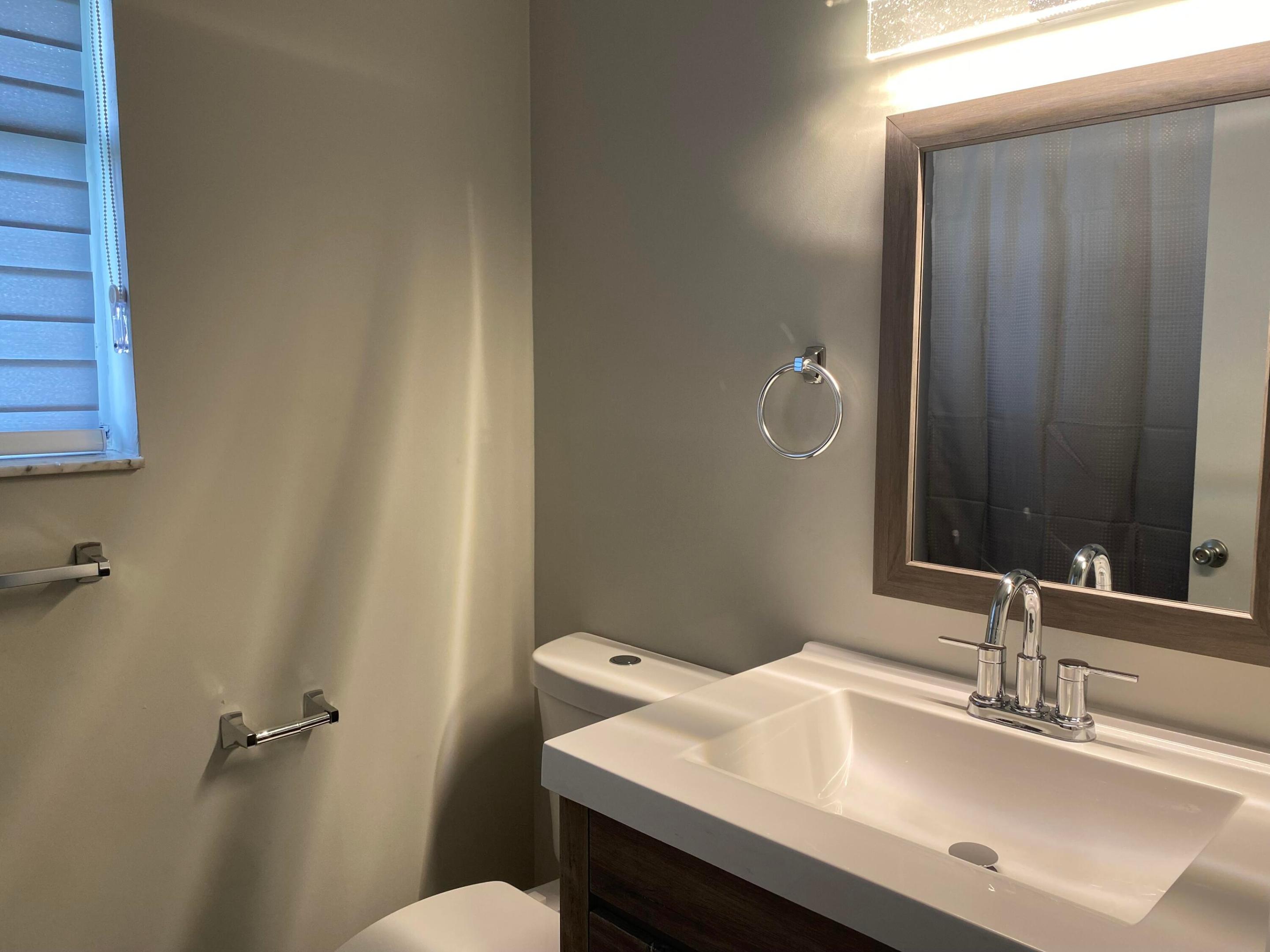 11430 NW 43rd Street 1-4