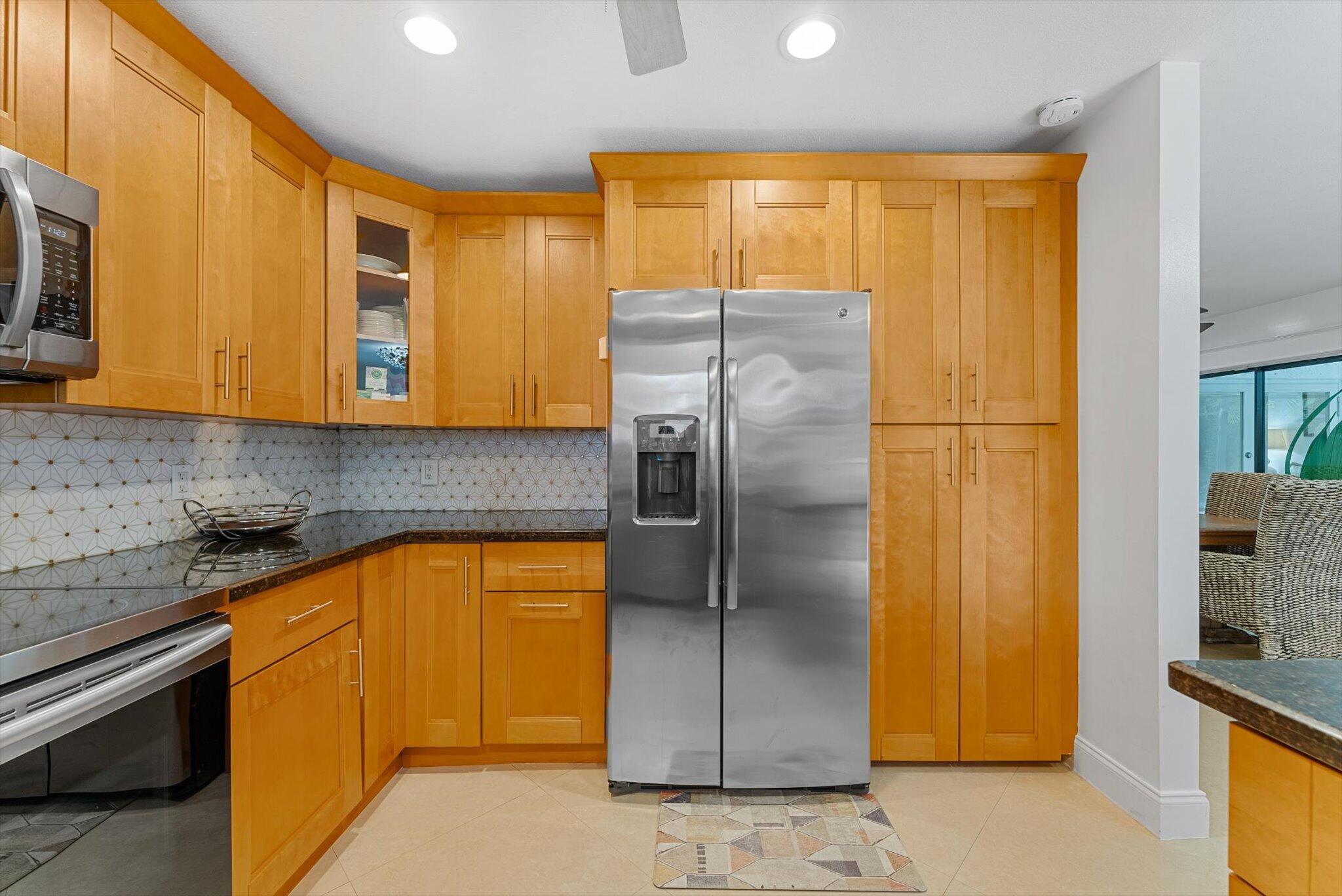 10167 Camelback Lane