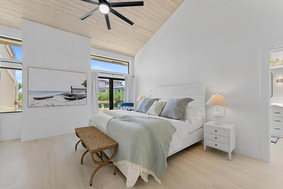 1013 Bel Air Drive 1