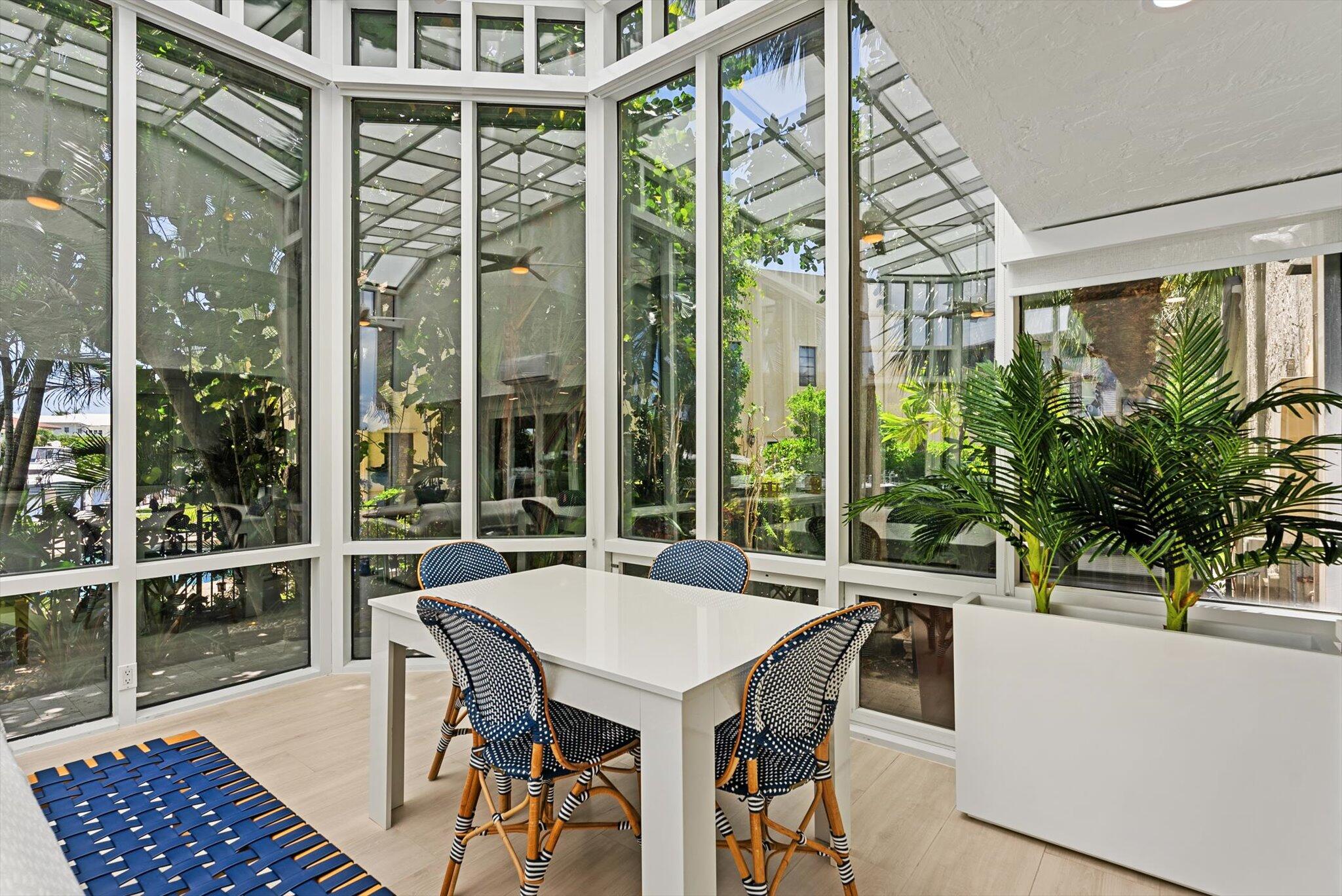 1013 Bel Air Drive 1