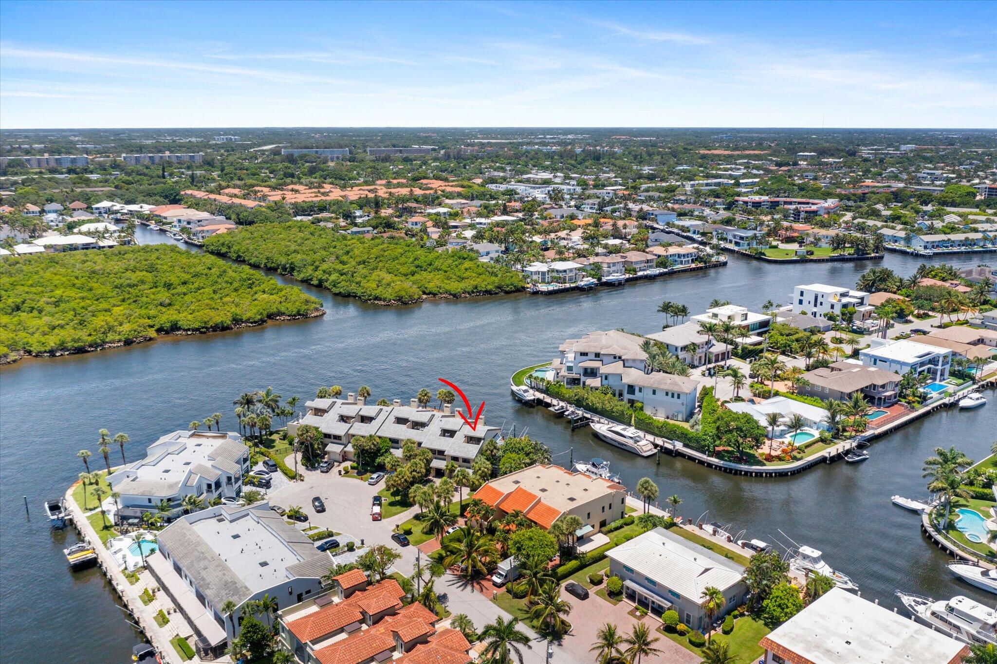 1013 Bel Air Drive 1