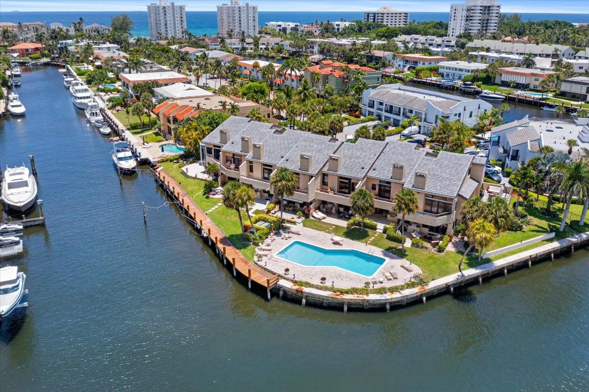 1013 Bel Air Drive 1