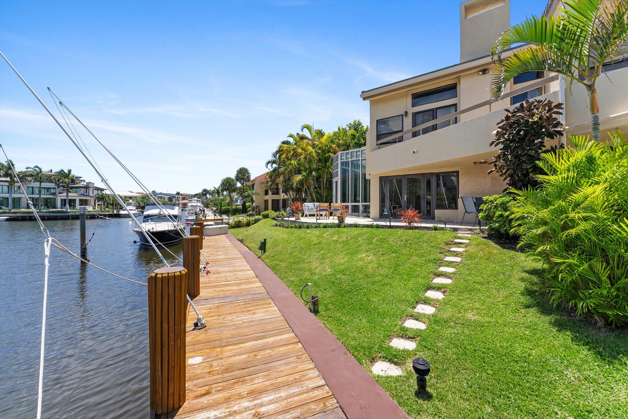 1013 Bel Air Drive 1