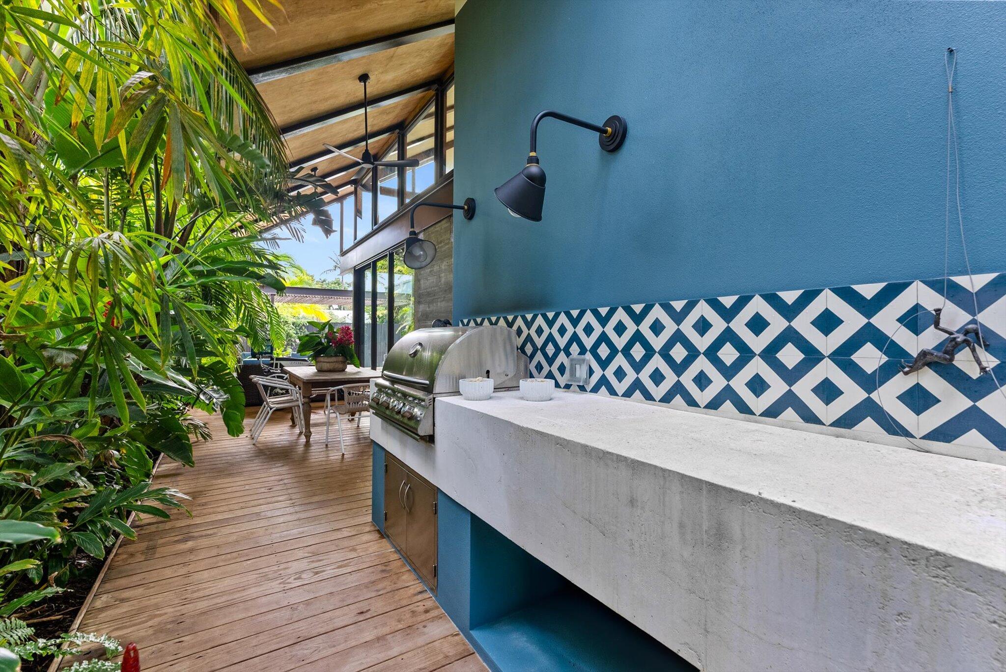 105 George Bush Boulevard