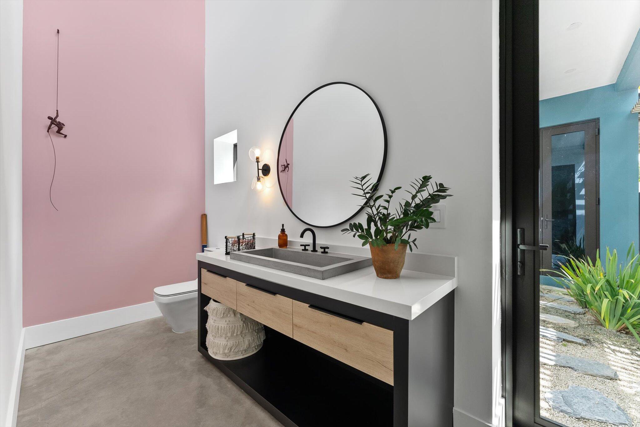 105 George Bush Boulevard