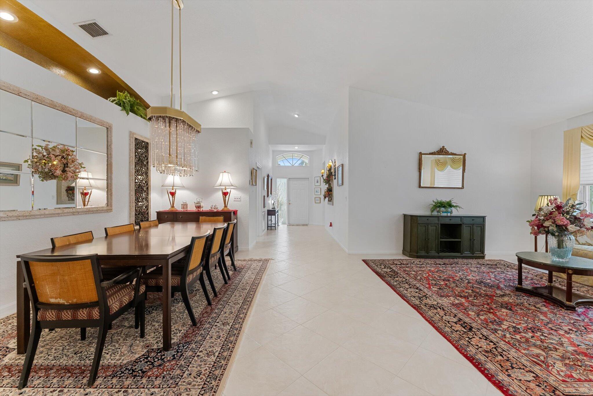 10434 Utopia Circle E