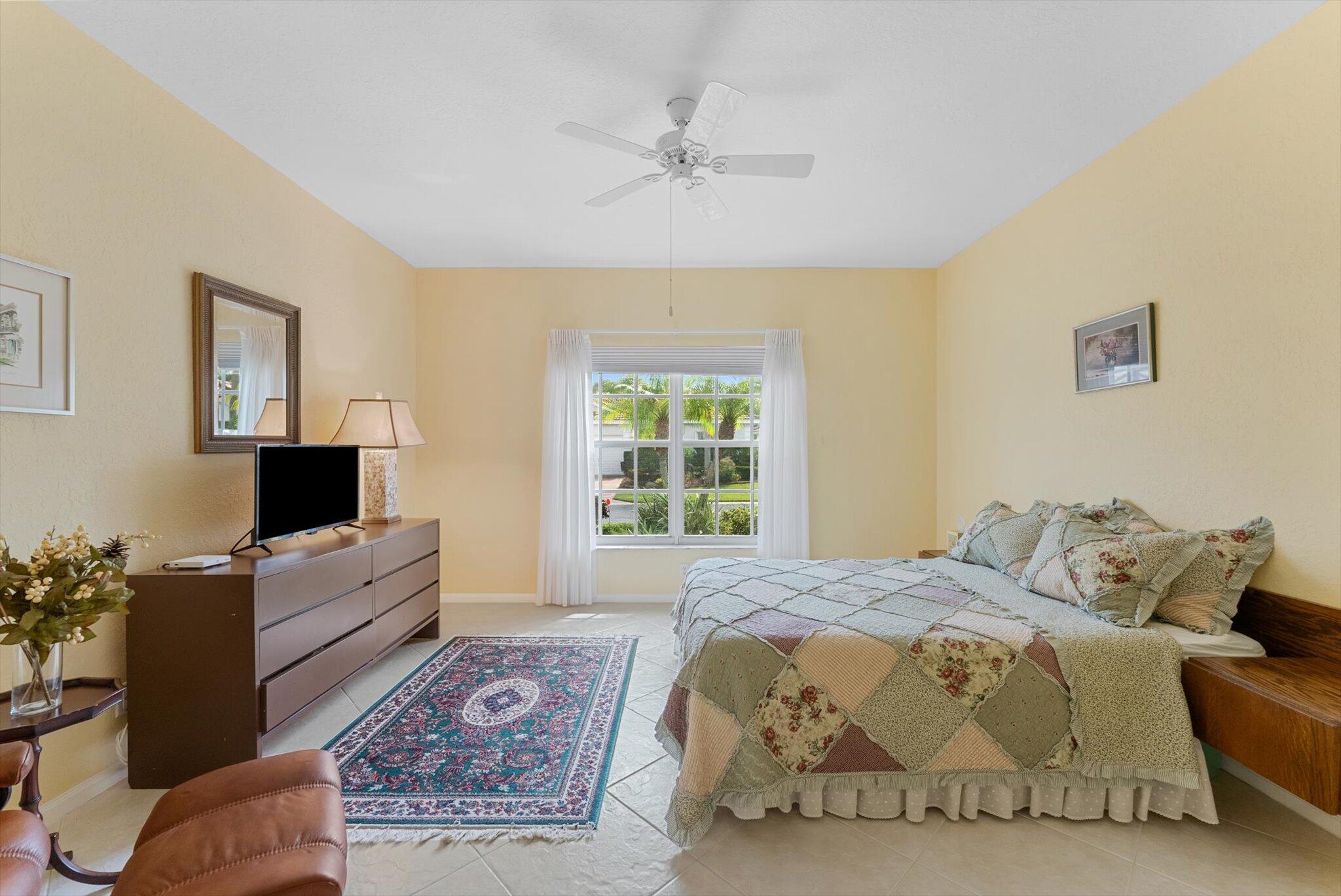 10434 Utopia Circle E