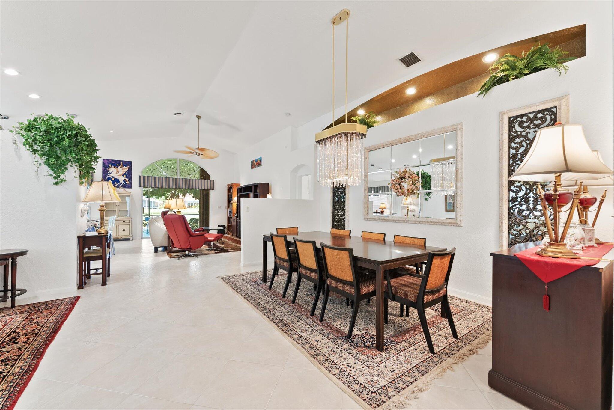 10434 Utopia Circle E