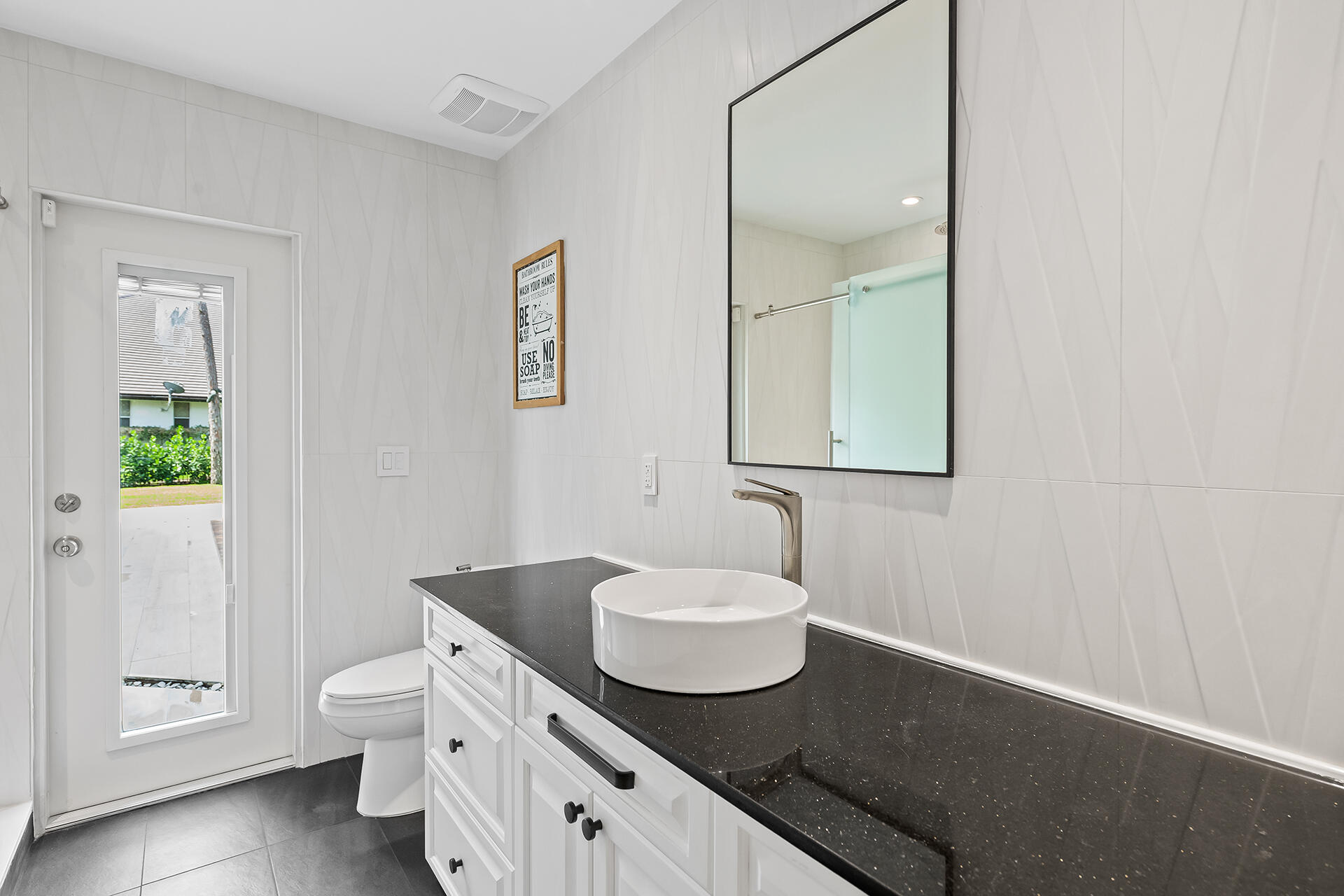 4515 NW 24th Terrace