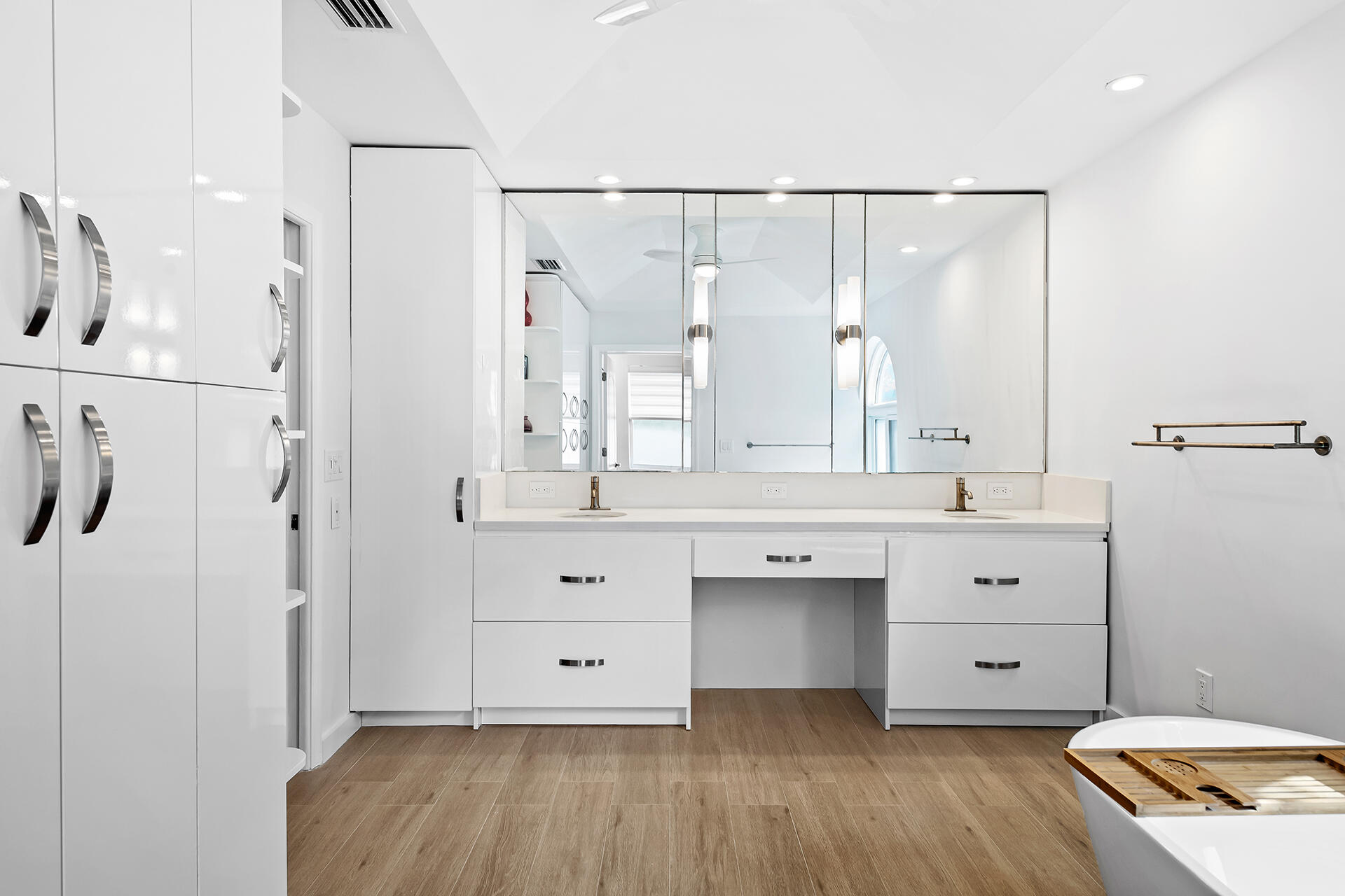 4515 NW 24th Terrace