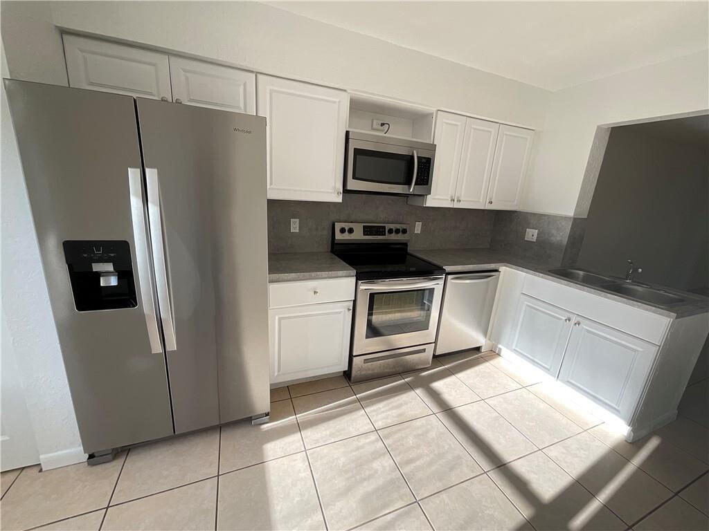 11420 NW 43rd Street 1-4