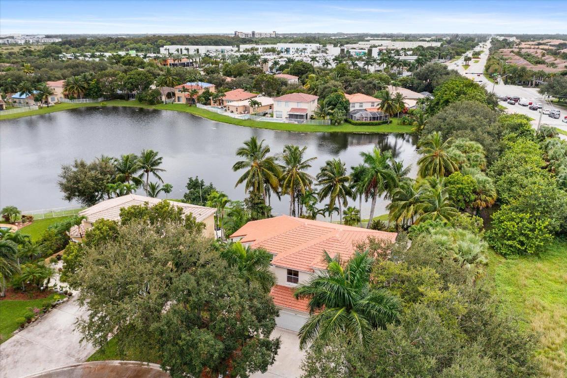 4487 NW 42nd Terrace