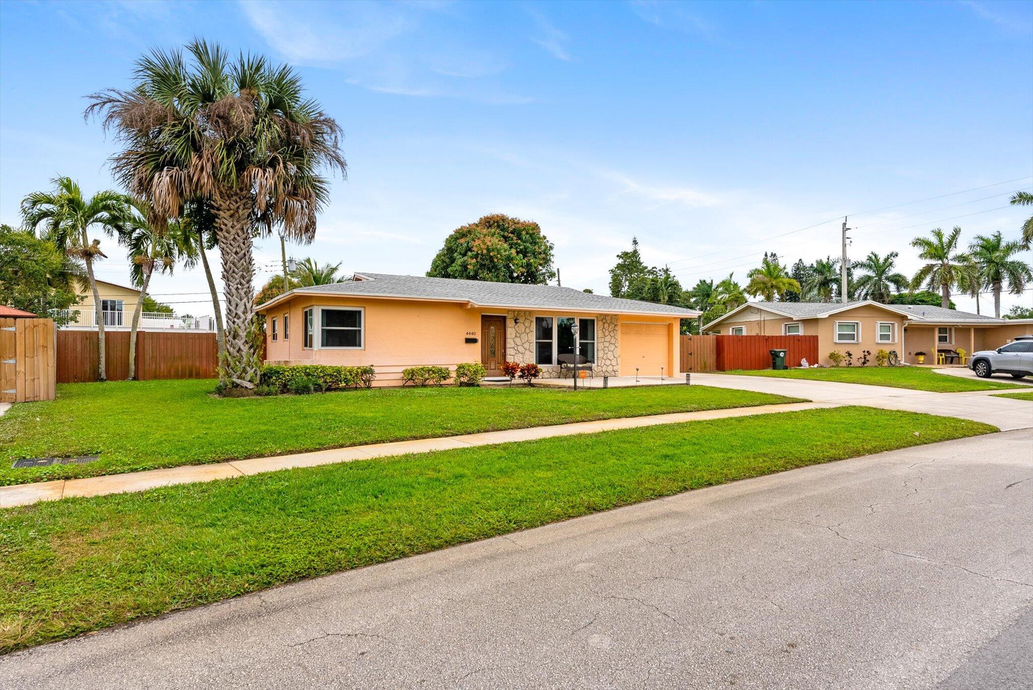 4440 NW 10th Street
