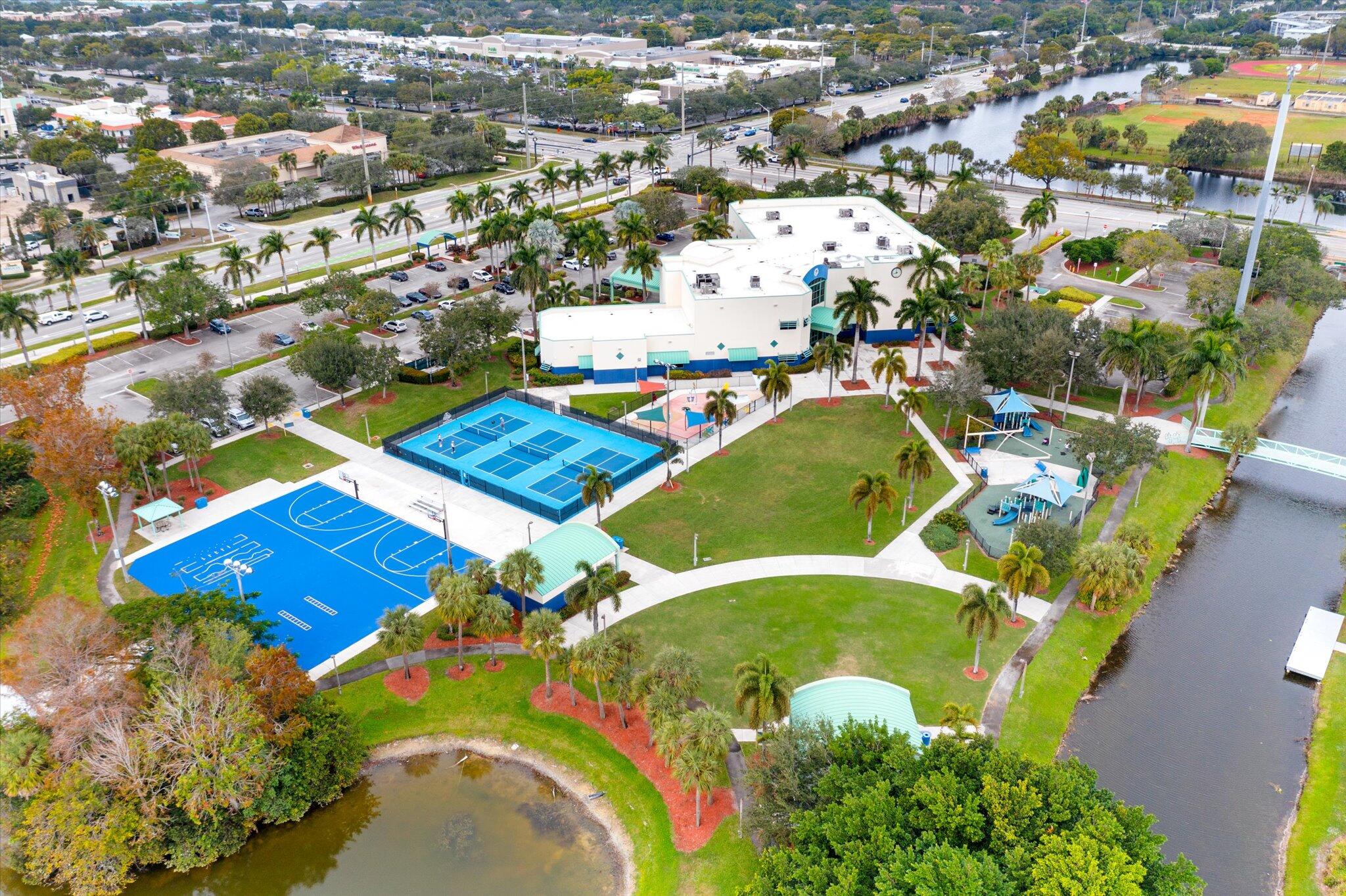 4440 NW 10th Street