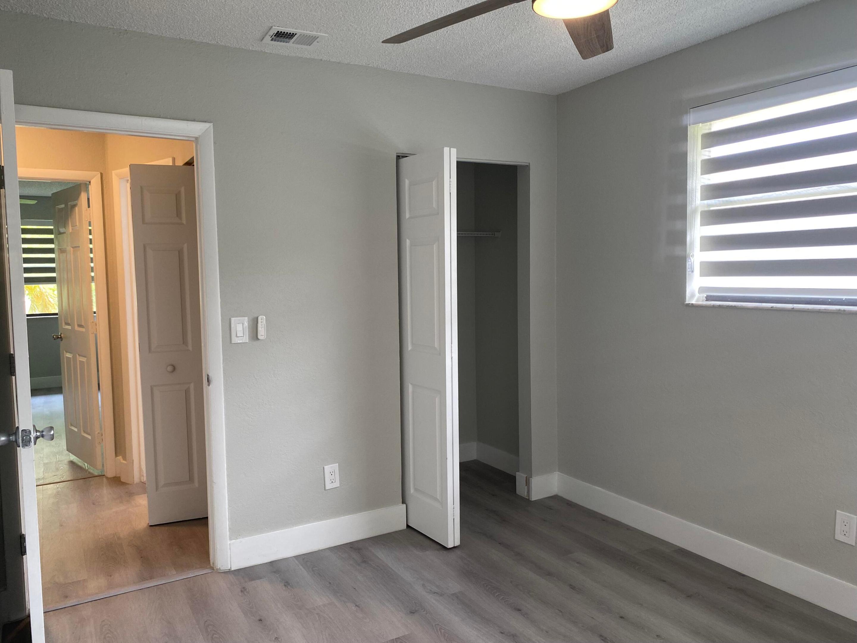 11434 NW 43rd Street 1-4