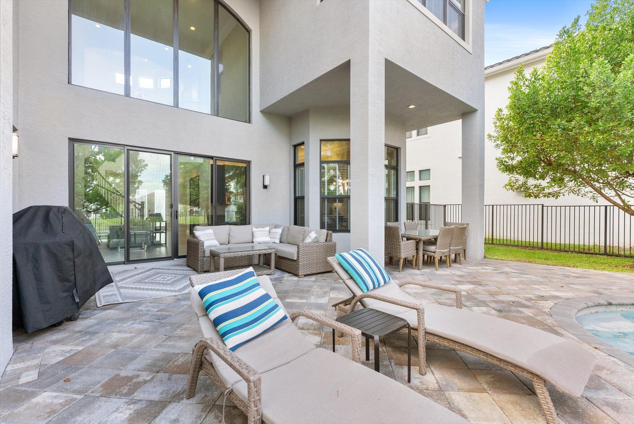 9741 Vitrail Lane