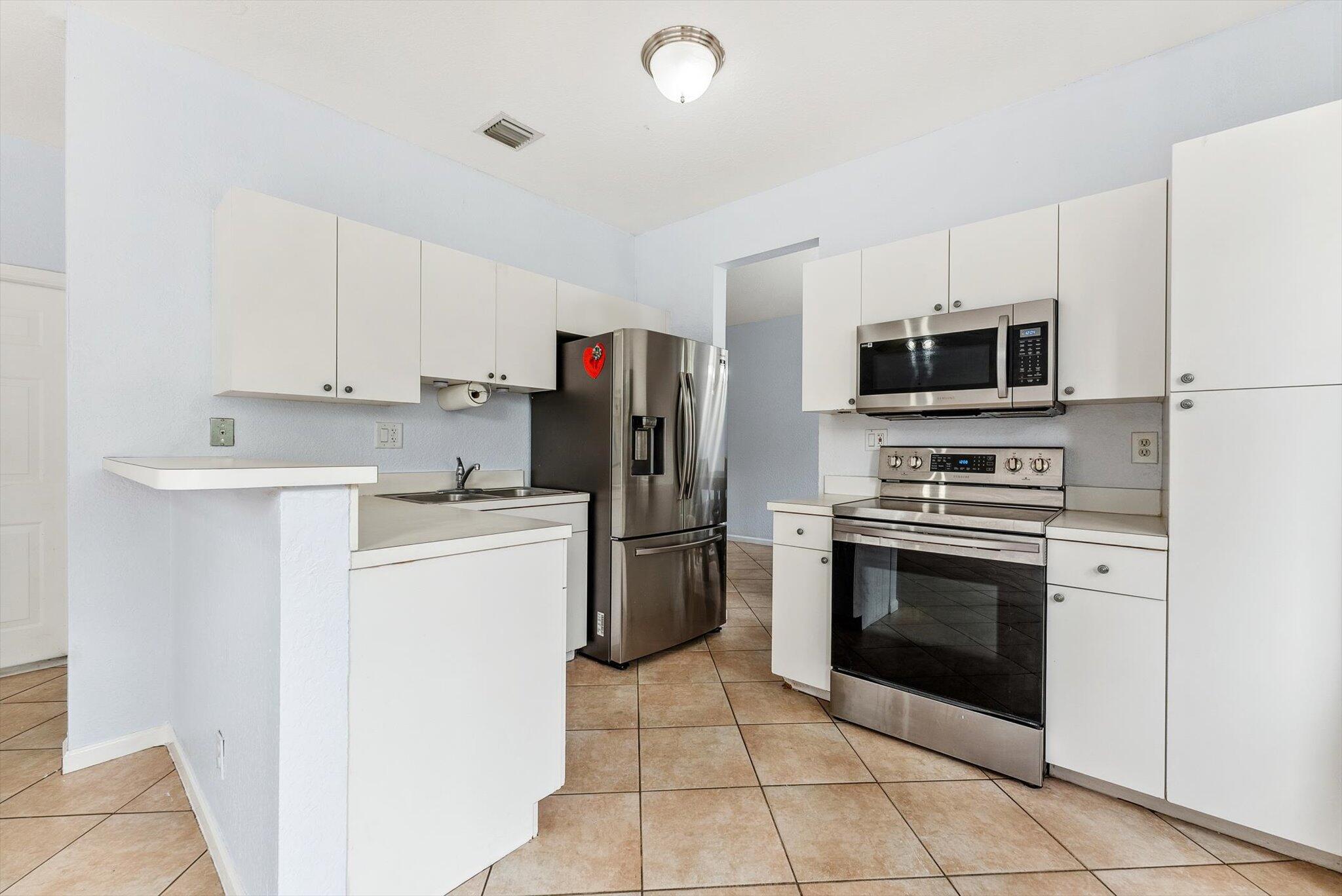 5820 Eagle Cay Terrace