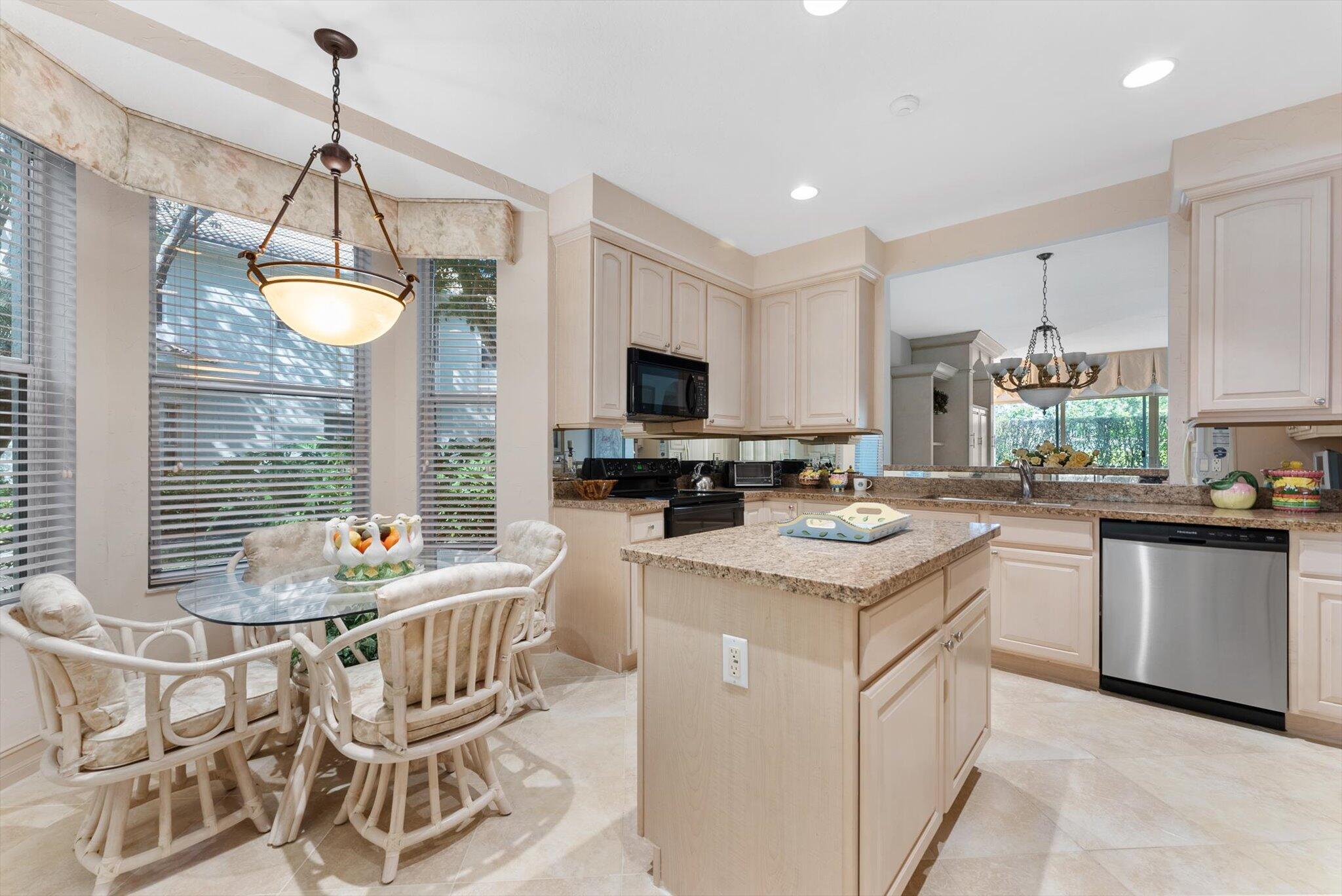 6181 Island Walk A